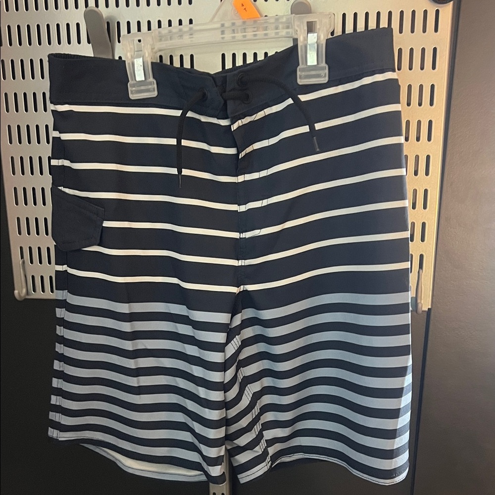 Volcom Striped Navy and White Boys Board Shorts size L